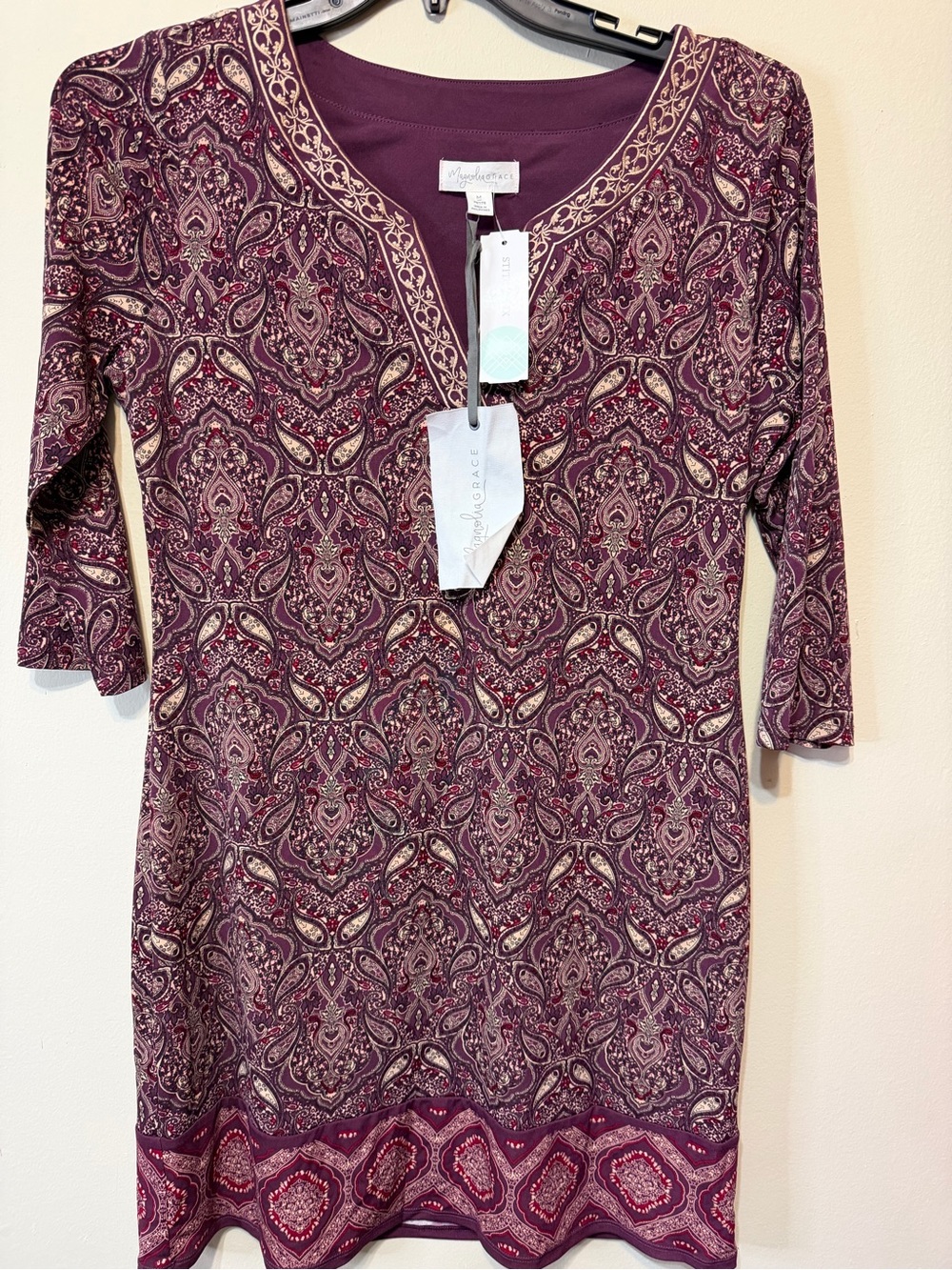 Paisley-Print Plum Mini Dress with V-Notch Neckline 2447